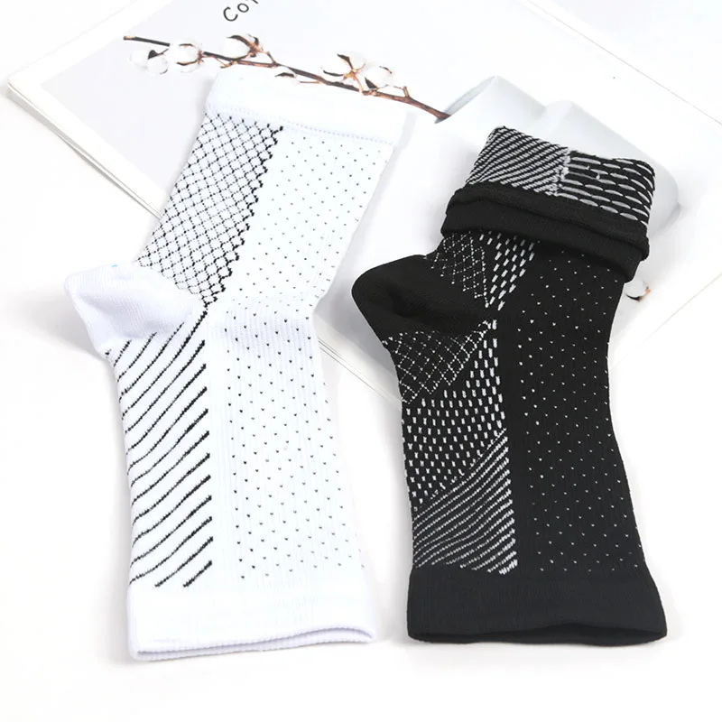 Alleviation Ankle Joint Support Unisex Pressure Socks Fashionable Sports Sweat Absorbing Breathable Compression Socks 1 Pair