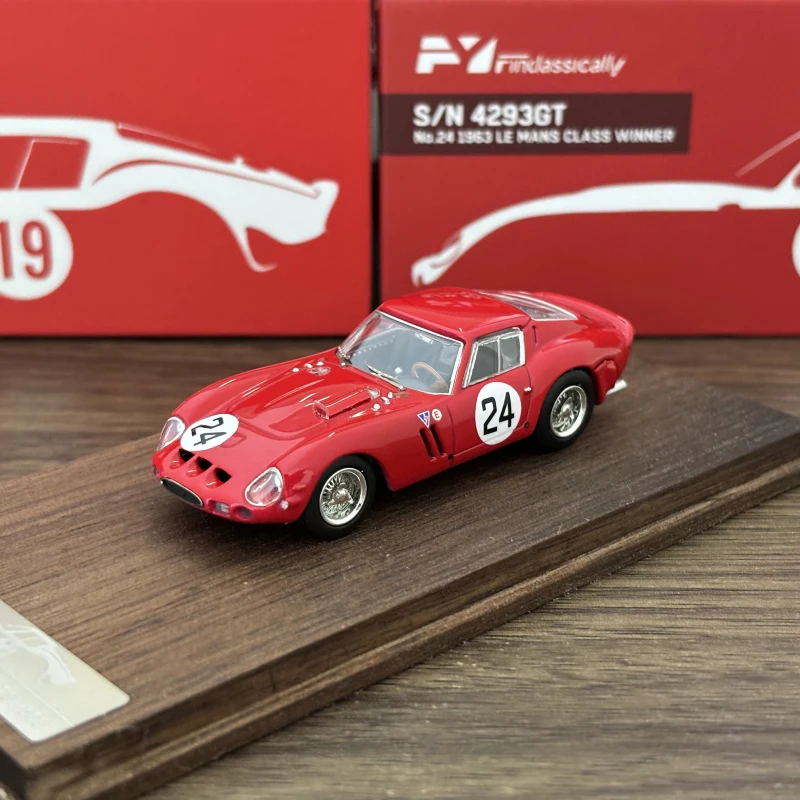 FY Finclassically 1:64 250GTO No. 24 Red Two Colors Diecast Model Car  In 2024 Collection Gift