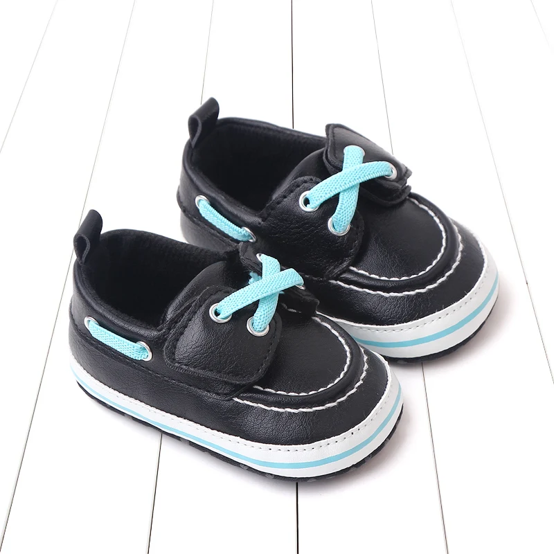 子供用スポーツシューズ春と秋の新しいスタイルの柔らかいソール赤ちゃん男の子多用途カジュアルシューズ女の子マルチカラーデザイン