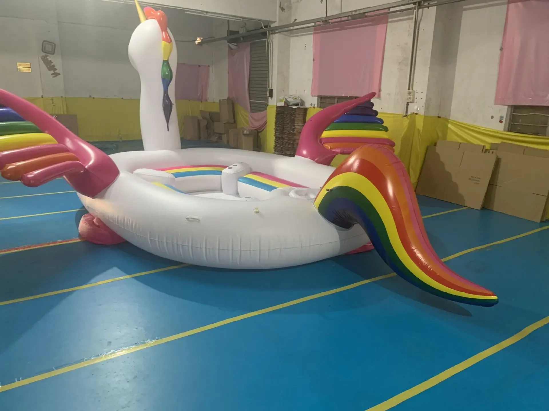 2023New Oversized PVC Inflatable Unicorn Float Rowing Party For 6-8persons Giant Water Toy Floating Row Animal Boat Floating Row