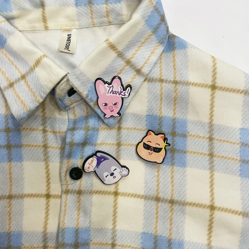 4-piece SKZOO mini brooch decoration accessories Stray kids animal image decoration cute brooch clothing bag decoration