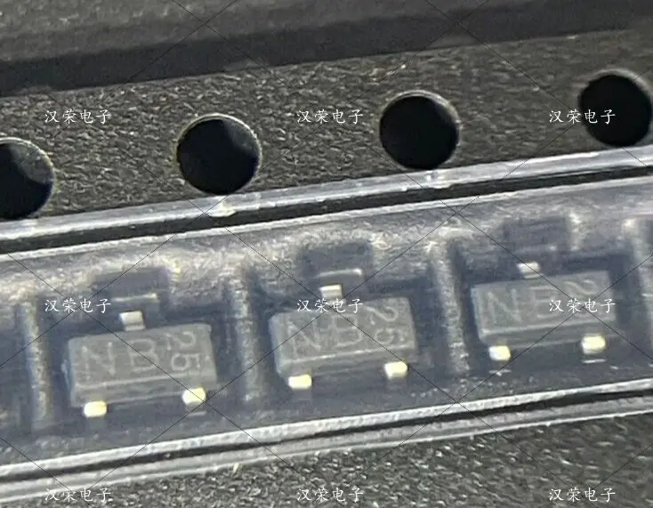 20PCS/50PCS/100PCS/100 0PCS Neue Original 2SCR512RTL 2SCR512RHZGTL 2SCR512R (TRANS NPN 30V 2A TSMT3) Siebdruck NB