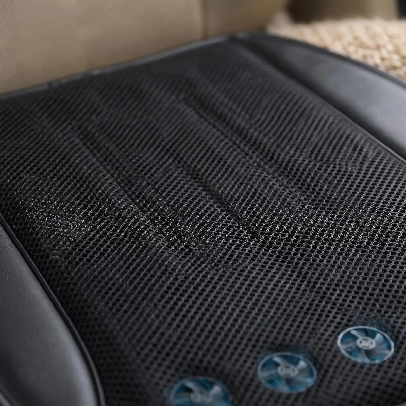Ventilated Seat Cushion USB-Powered Cushioned Seat Pad Cushion Breathable for Drivers, Office Workers, Car, Truck