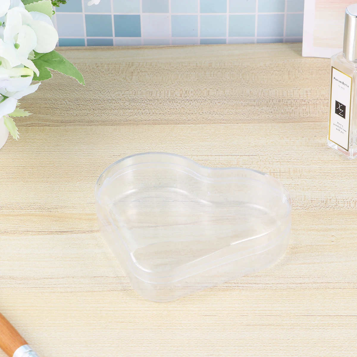 

5 шт., шкатулка для драгоценностей в форме сердца, прозрачный пластиковый футляр для хранения для ежедневной организации, мини-контейнер для колец, коробка в форме сердца