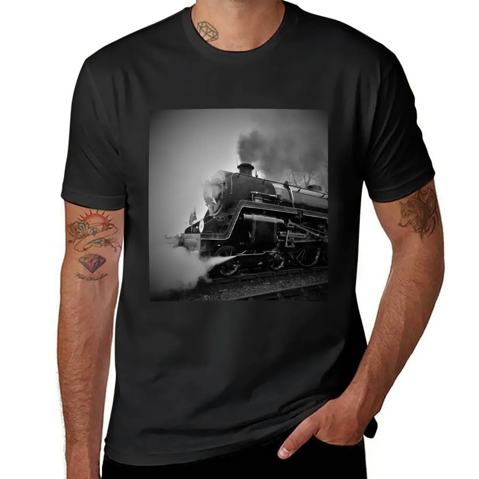 Golden Arrow Steam Train Bluebell Railway T-Shirt oversized anime tshirt mens graphic t-shirts anime