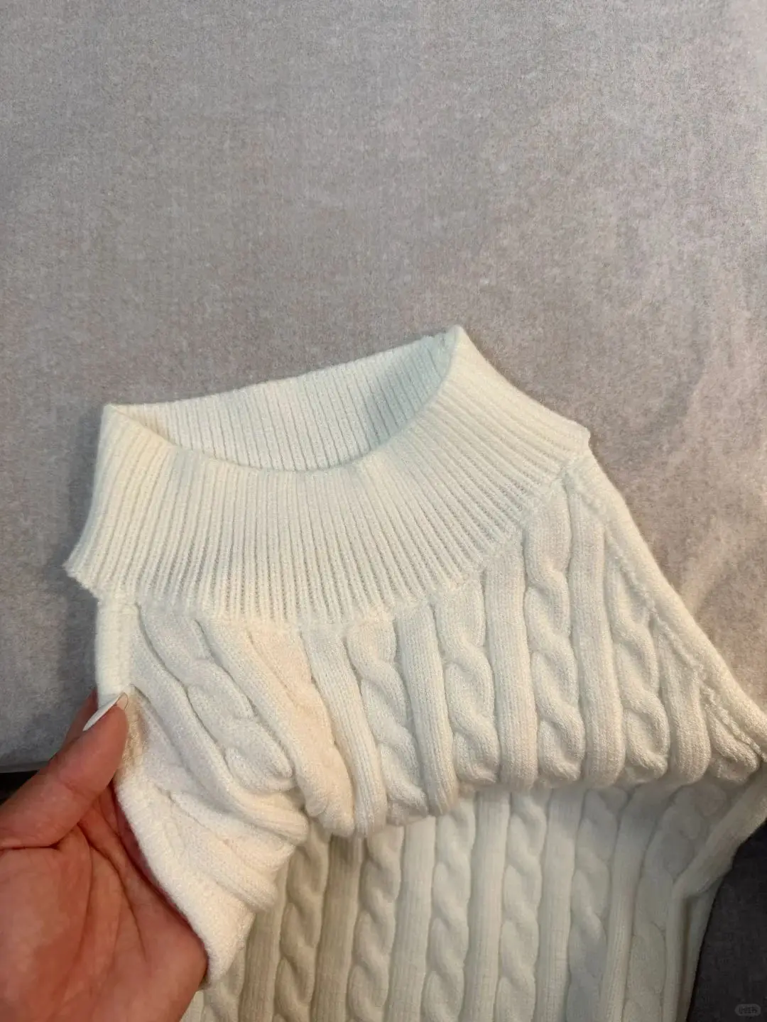 Top all'americana lavorato a maglia solido intrecciato Donna Estate Nuovo senza maniche Backless Slim Canotta Moda sexy Casual Canotte semplici 2025