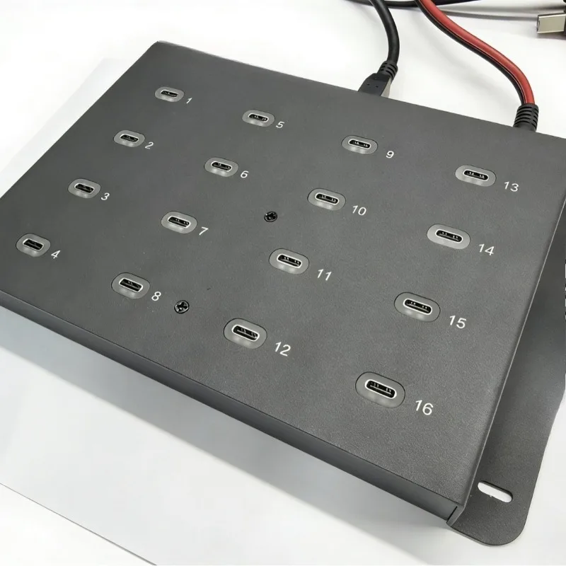 16-Port USB hub, multi-interface expansion 1 drag 16Port TYPE-C U disk