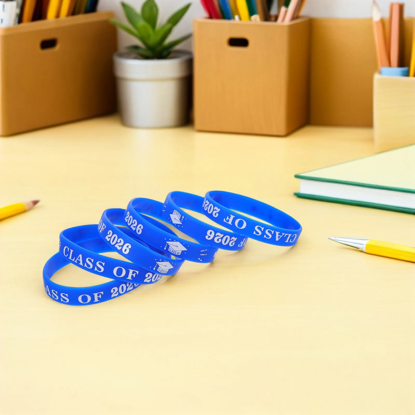 50Pcs Graduation Wristbands Congrats Grad Bracelets Class of 2026 Party Favors Silicone Blue Graduation Season Gift Student