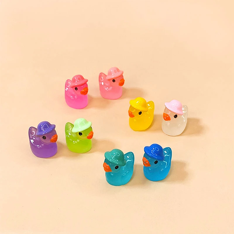 1Pc Mini Luminous Resin Ducks Glow In The Dark Miniature Ornament Tiny Ducks For DIY Garden Dollhouse Duck Accessories