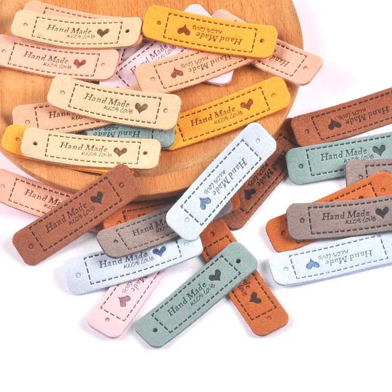 20Pcs 55x15mm Cloth Handmade With Love Embossed Tags DIY Flag Label For Garment Sewing Accessories