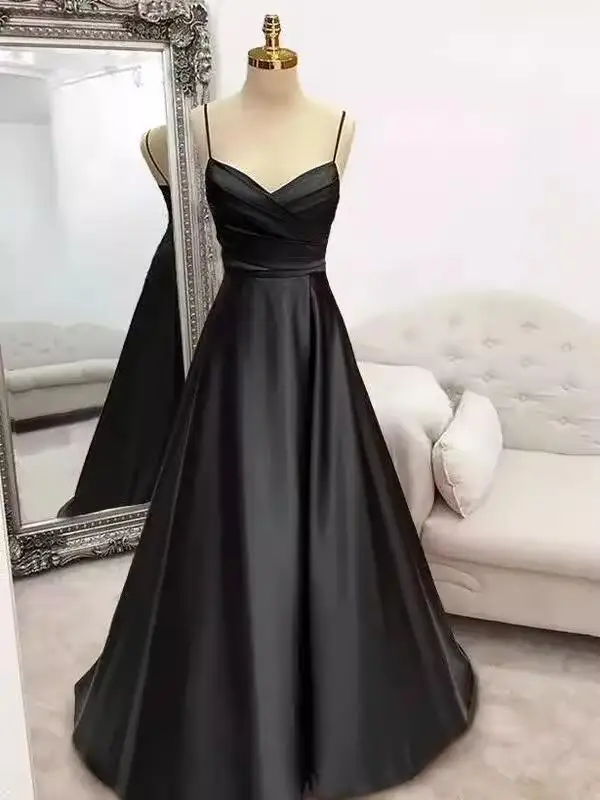 Simple Spaghetti Straps A-Line Satin Evening Dress Long Pleat Party Gown Lace Up abendkleid 2024 vestidos de fiesta فساتين سهرة