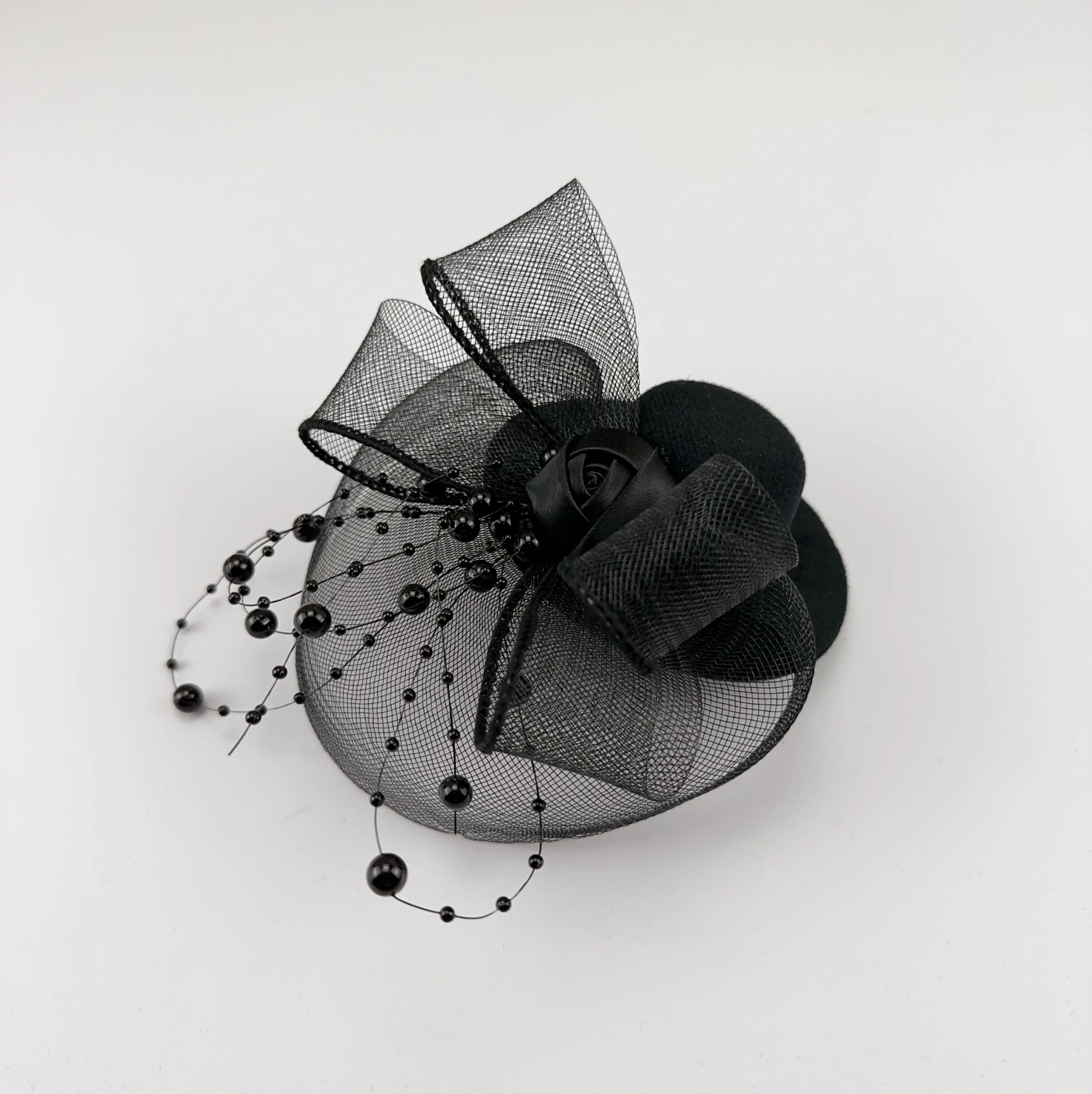 

GOHYPDUG Fascinator Hat for Women Tea Party Headband Wedding Cocktail Mesh Flower Feathers Hair Clip