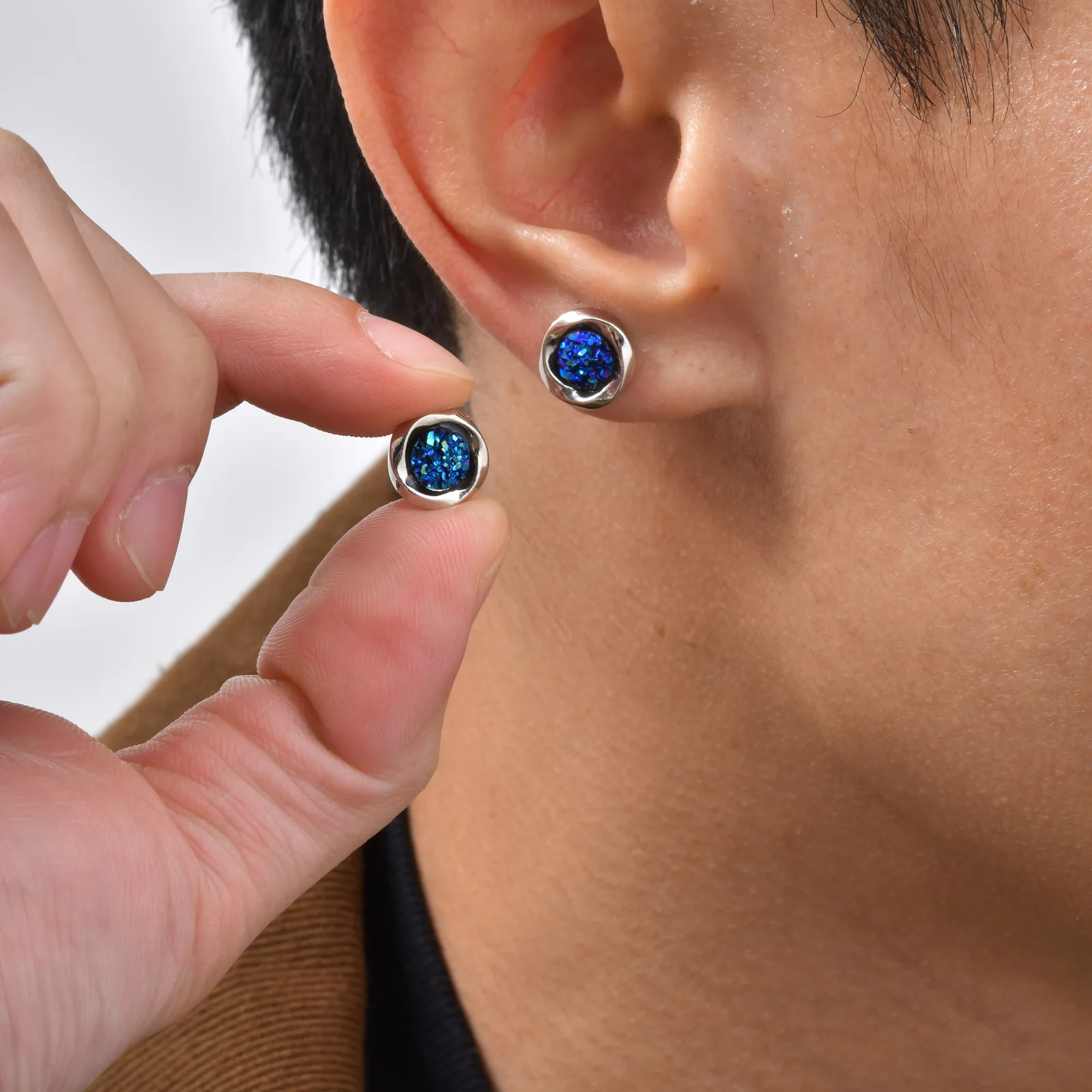Vnox Magnetic Clip Earrings No Piercing, Black Blue White Zircon Mobius Circle Earrings for Women Men, Birthday Jewelry Gift view 3