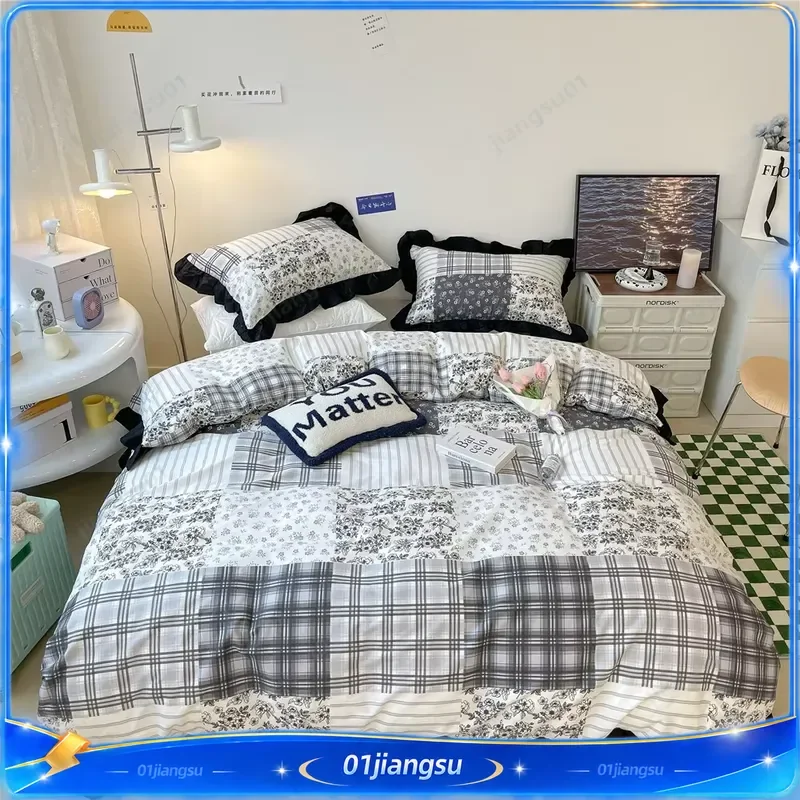 French Hepburn Style Pure Cotton 4 Piece Bedding Set High End Black White Sketched Floral Duvet Cover Sheet Pillowcase Luxury