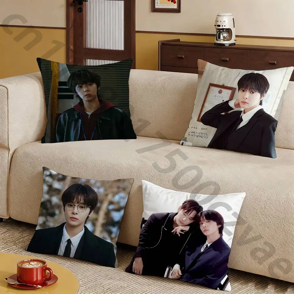 L-Love in Disguise pillowcase casual style decoration, suitable for home decoration (excluding pillow core)