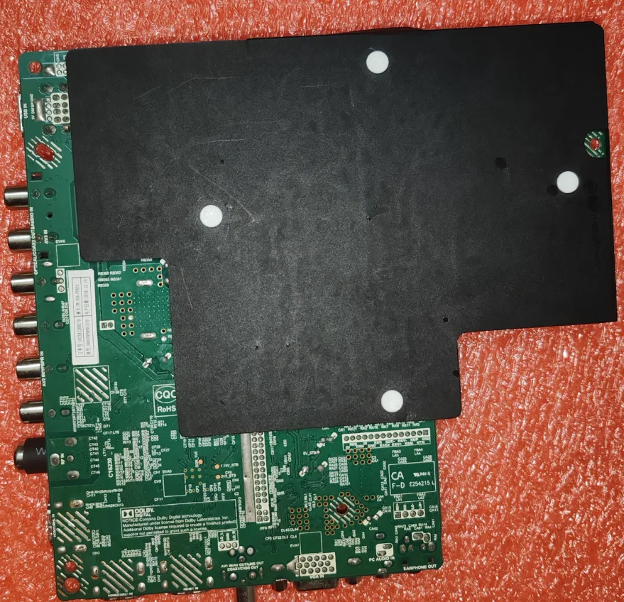 tpv56pc821-led-3in1-テレビマザーボードはテスト済みで、リモコンと一緒に出荷されます