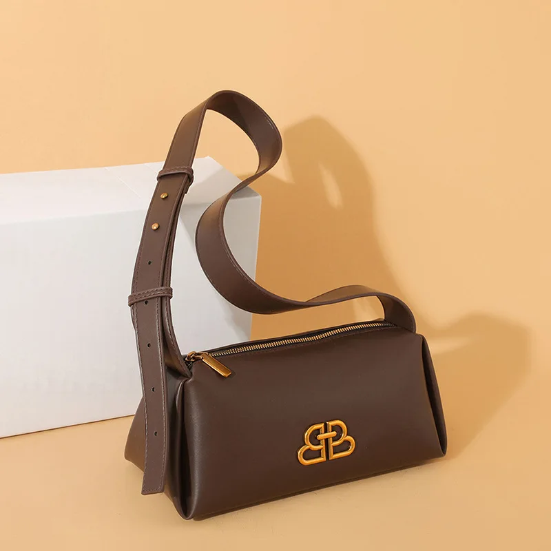 

2025 New! Women's Trendy Retro Square Bag - Wide Strap, Versatile Shoulder Messenger