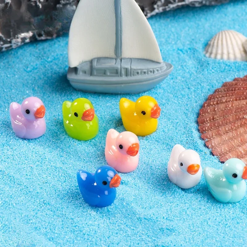 1 Pcs Cute Yellow Duck Miniature Figurine Ornaments Micro Landscape Decoration Accessories Simulated Animal Resin Charms Crafts