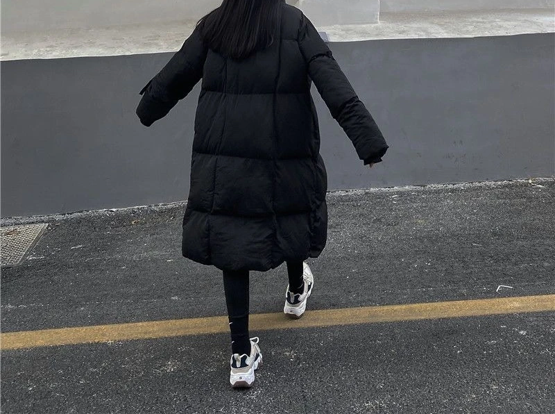 سترة نسائية شتوية جديدة فضفاضة داكنة متوسطة إلى طويلة من القطن لعام 2025 #4