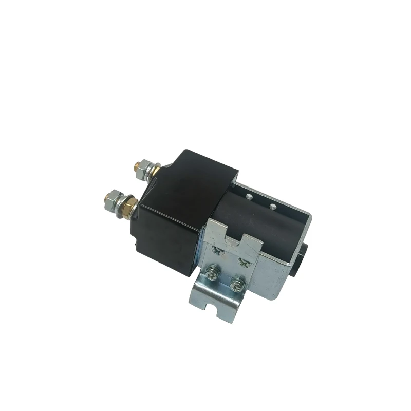 

Аксессуары для вилочных погрузчиков Linde 131/1158/1168 0039703526 -B1 Главный контактор ходьбы 24 В, синяя качественная продукция