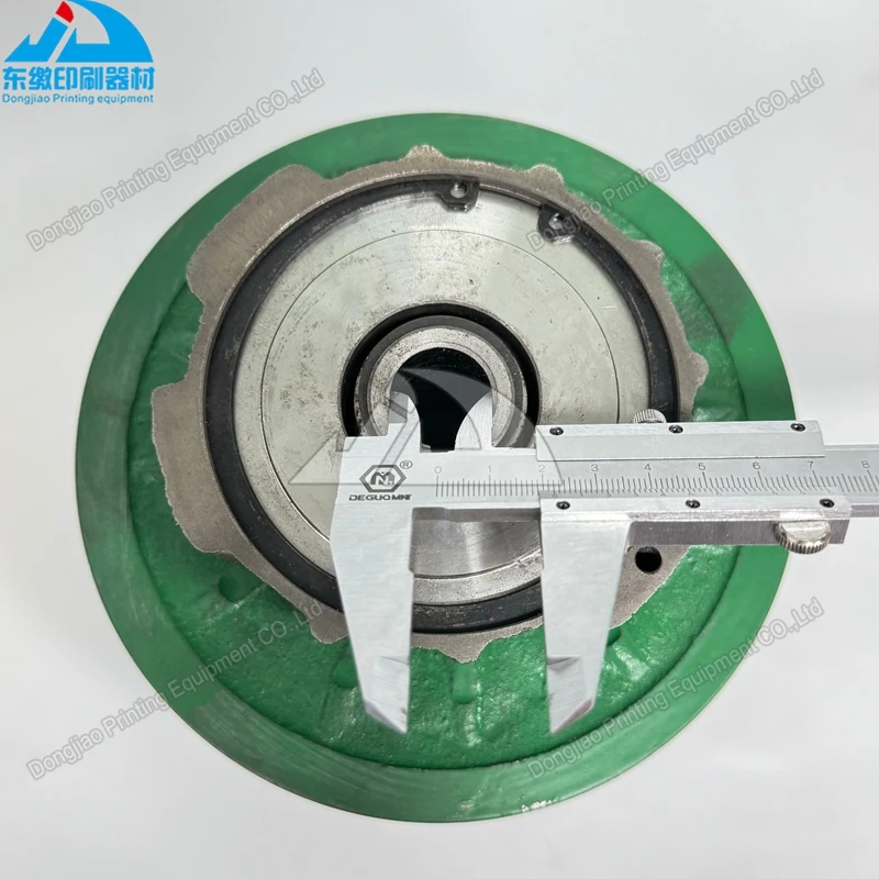 

Variable Speed Pulley Adjusting Disc 42.090.048 for Heidelberg GTO46 GTO52 Printing Machinery Spare Parts Pulley Wheel