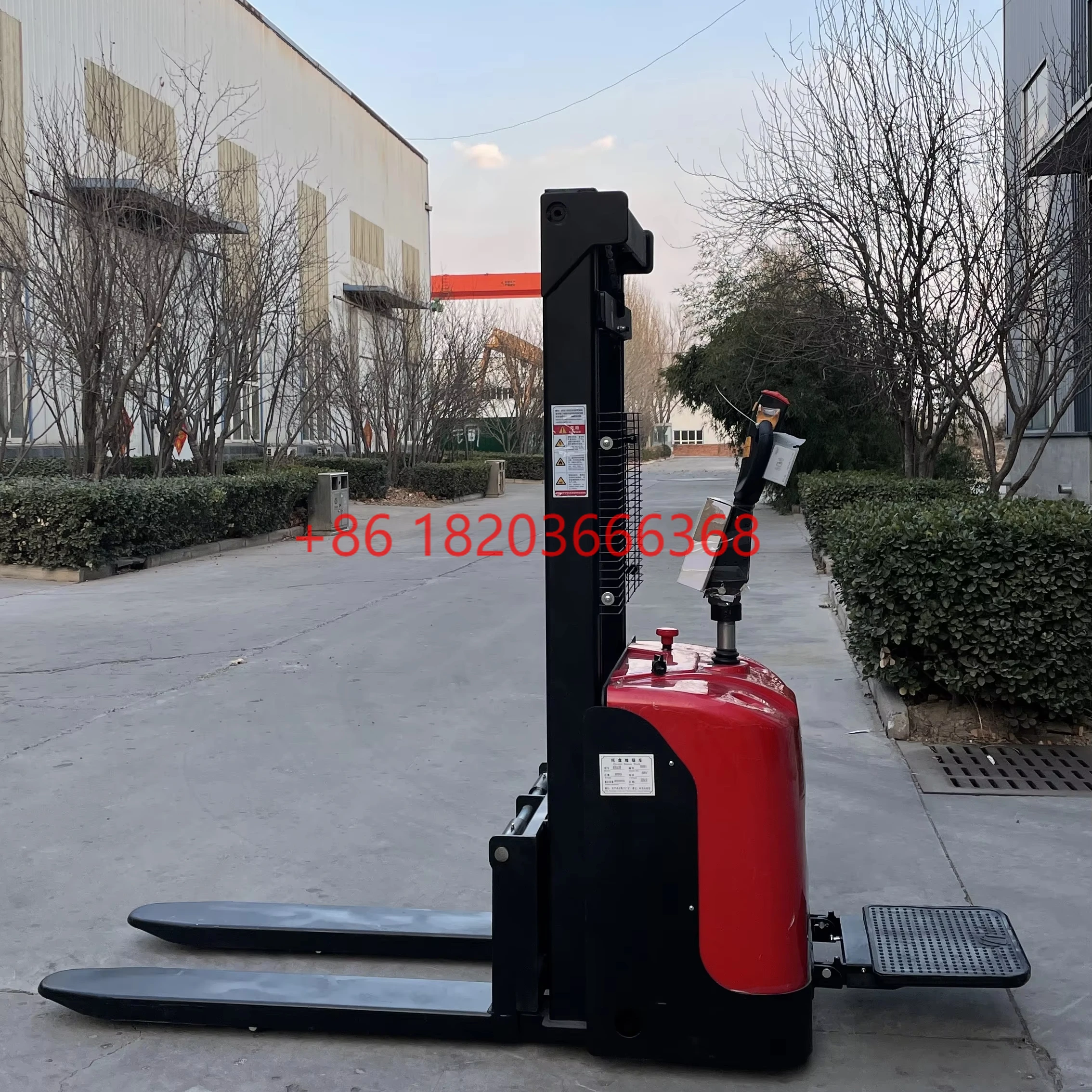 YG Customized High Quality 2 Ton1.5 M 2.5 M 3 M Walkie Type Battery Pallet Stacker Fork Lift Price Mini Full Electric Stacker Fo