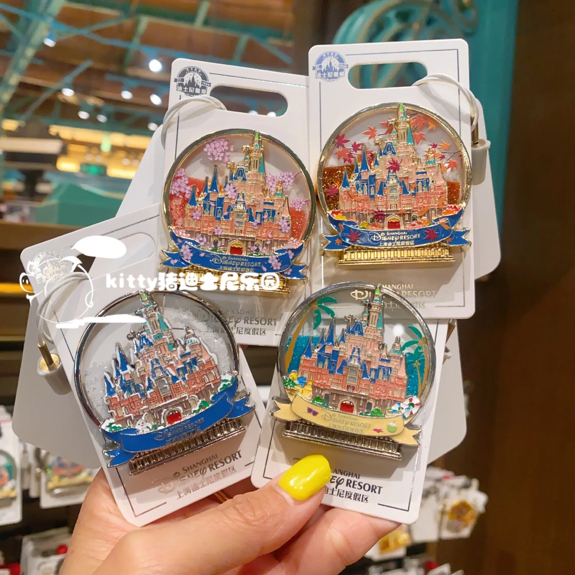 Disney Park Exclusive 4 Seasons Castle Glitter Quicksand Enamel Pins Full Set Collectible Lapel Brooch Badge Souvenir Gift
