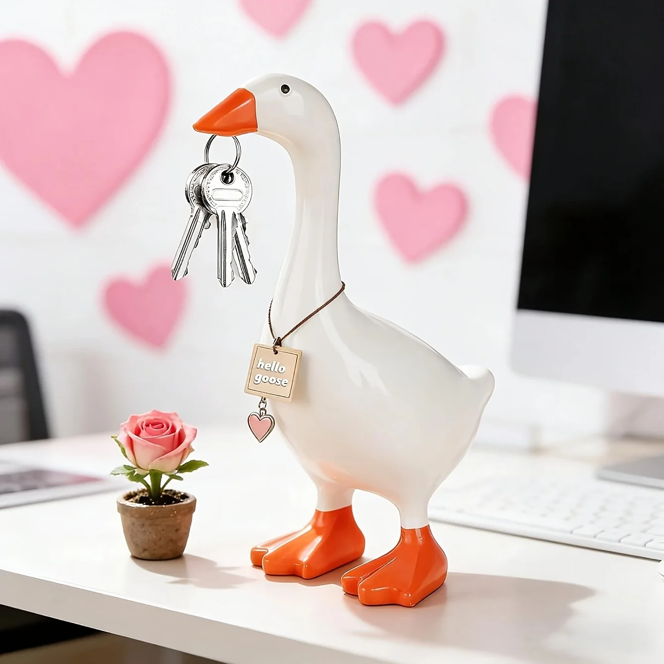 1pc Premium Desk Goose Statue - Resin Desktop Goose with Magnetic Beak for Storage, Interesting Office Table Goose Decoration