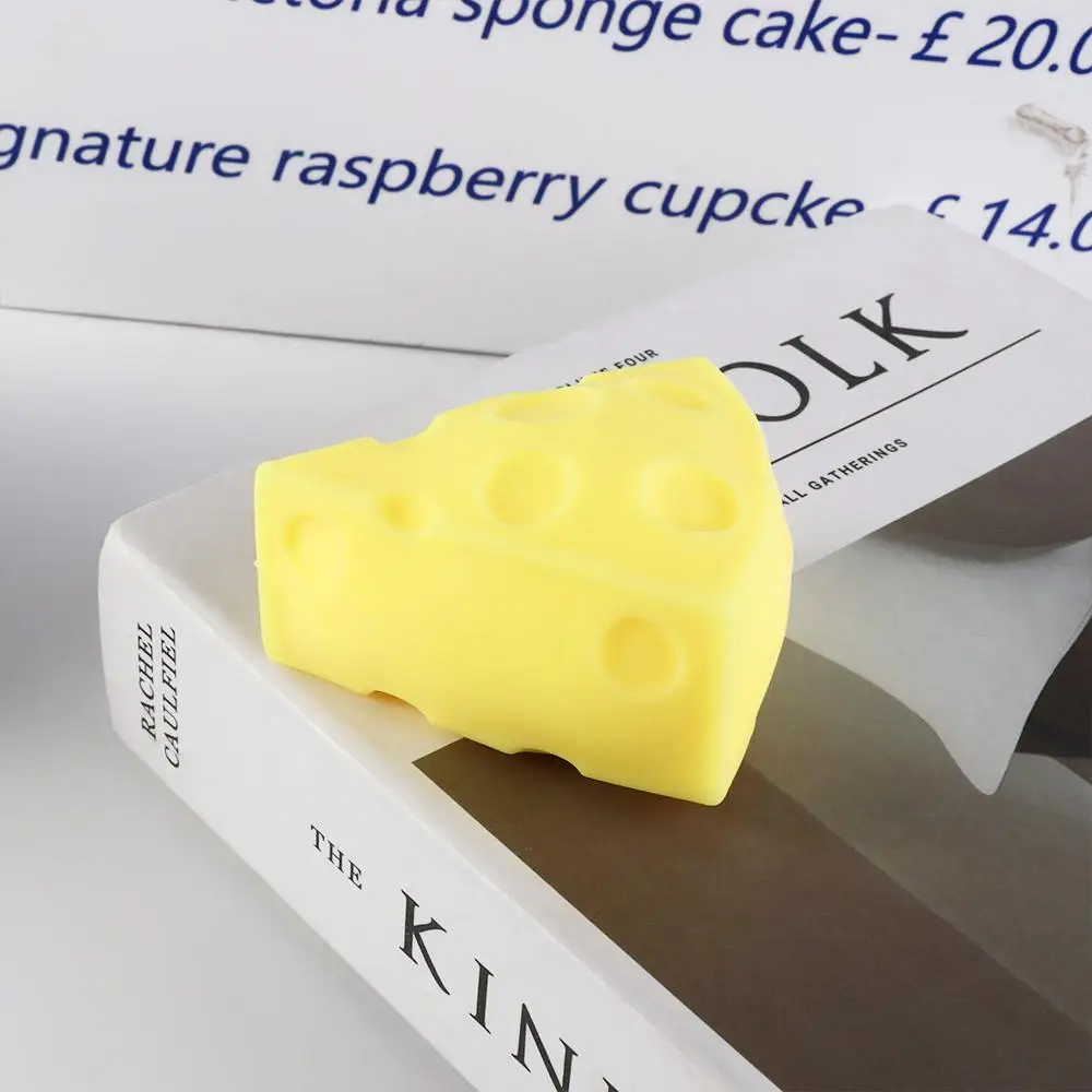 ของเล่นระบายอารมณ์ ของเล่นสัมผัส ชีสบีบ ของเล่นสัมผัสที่นุ่มสบาย ทำจากพีวีซี บีบแล้วคืนรูปช้า ของเล่นคลายเครียด ข้าวโพด ทนทาน เหมาะสำหรับงานปาร์ตี้