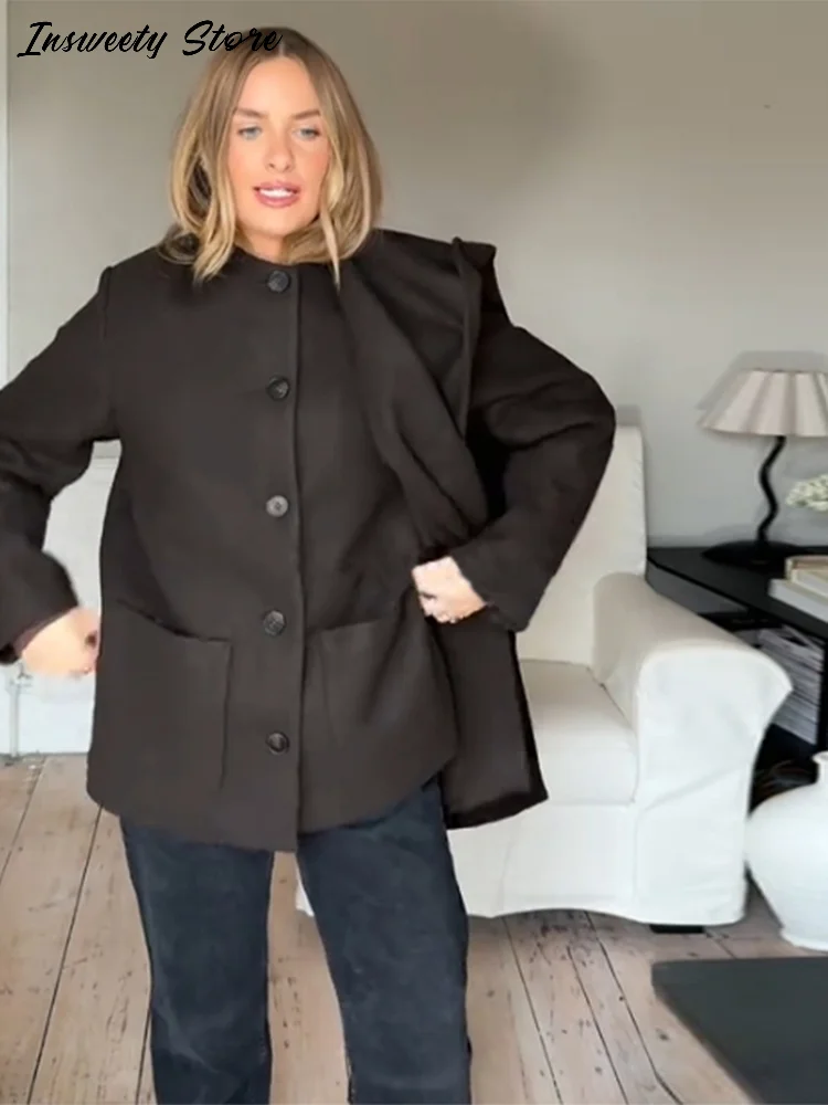 معطف واق من المطر على الطراز البريطاني مع وشاح قابل للفصل للنساء سترة واحدة الصدر بأكمام طويلة 2025 ملابس خارجية كلاسيكية شتوية