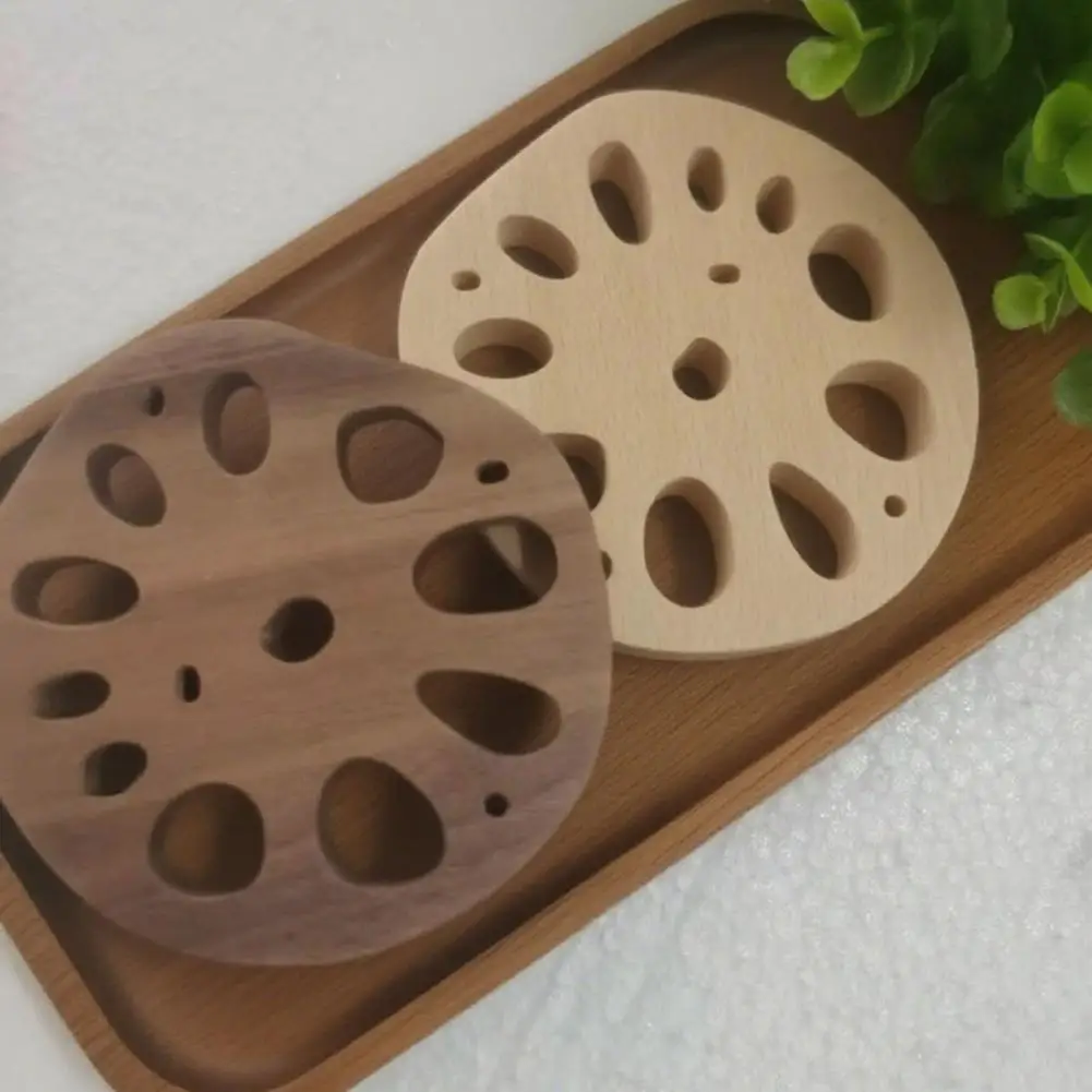 Creative Cookie Coaster Solid Wood Food Shape Coasters Heat Resistant Table Placemats Rustic Cork Mat for Coffee Mug Kitchen Bar