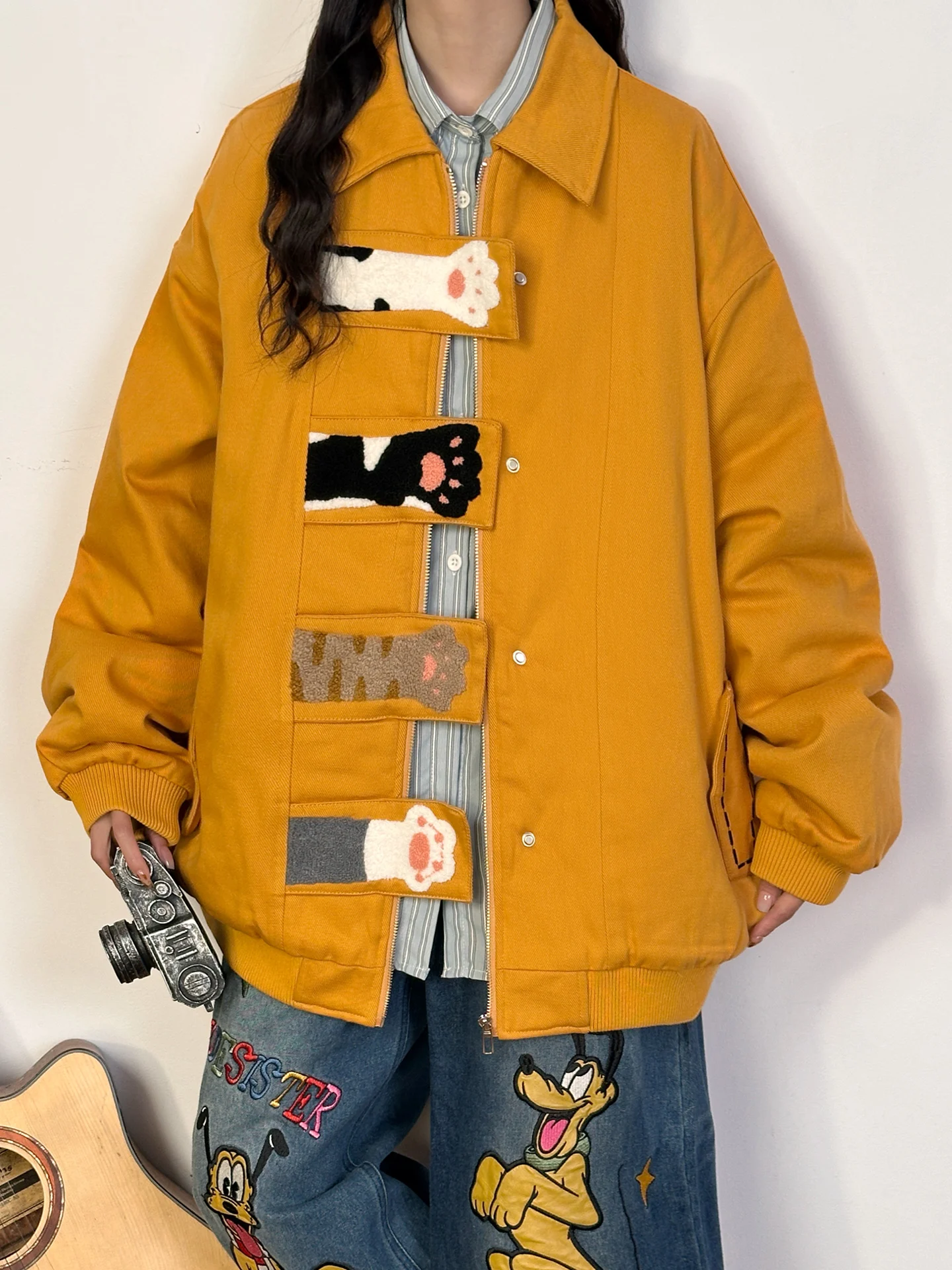 

Original American Retro Claw Jaet Thiened Cotton Coat Women's Winter Outerwear Fun Cartoon Design Street Sle Loose Fit