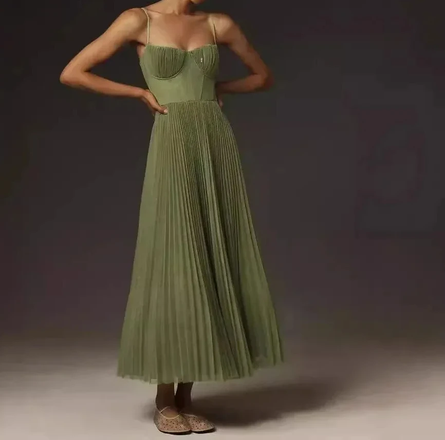 

Sexy Evening Dress New Arrival Open-Back Long Sleeveless Deep V Slimming Dress Smooths Your Silhouette Bridesmaid Gown Womens