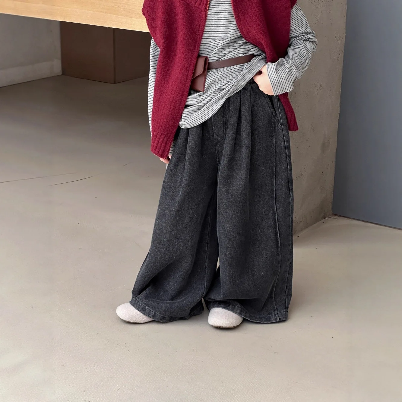 

Children's Pants 2025 Autumn New Elastic Waist New Jeans Boys Loose Street Drape Wide Leg Jeans
