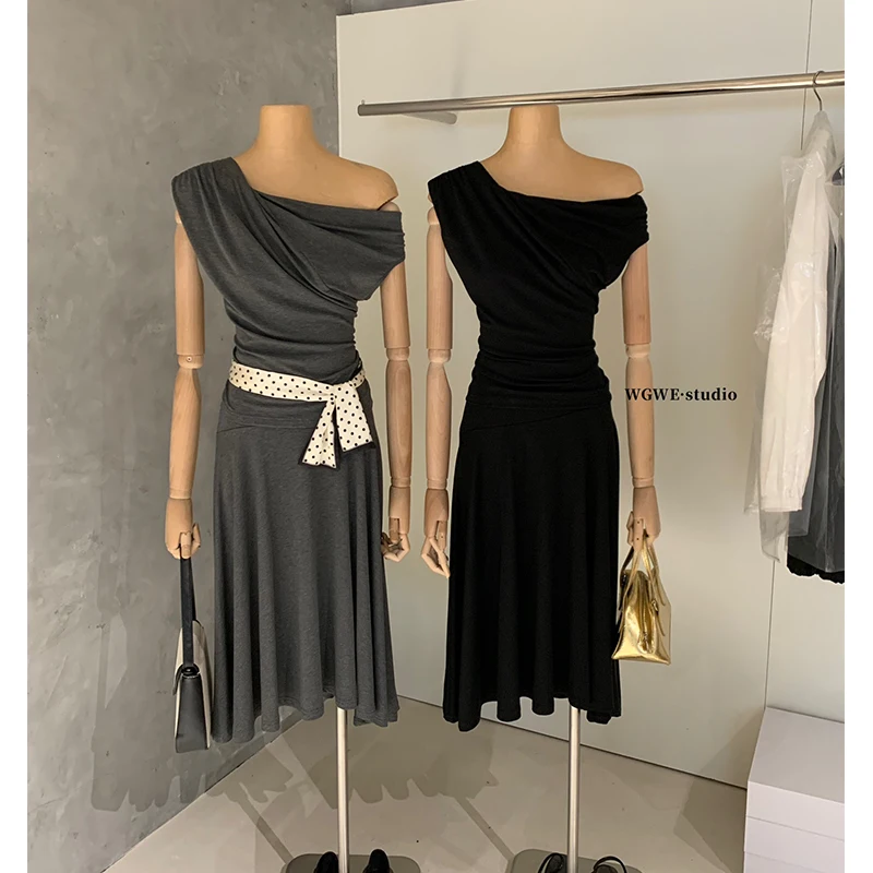 

High Waist Short Sleeve T-Shirt And Skirt Set Women's Fashion Casual Outfit Color Block round Neckline Shoulder Baring Ensemble