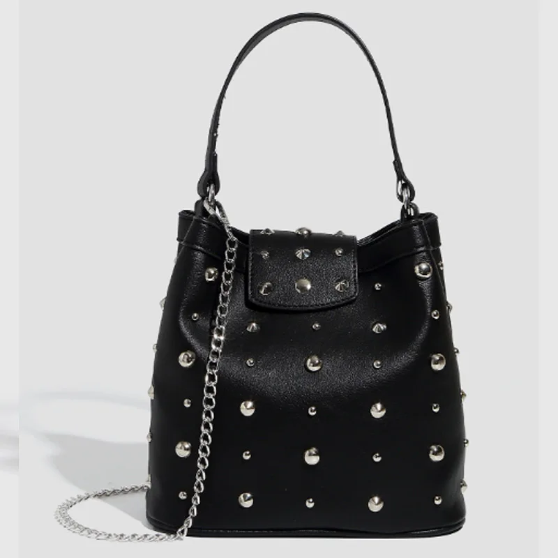 

Retro Metal Lady Handbag With Rivets Bucket Bag Polka Dot Crossbody Bag Chain Punk Style Shoulder Bag