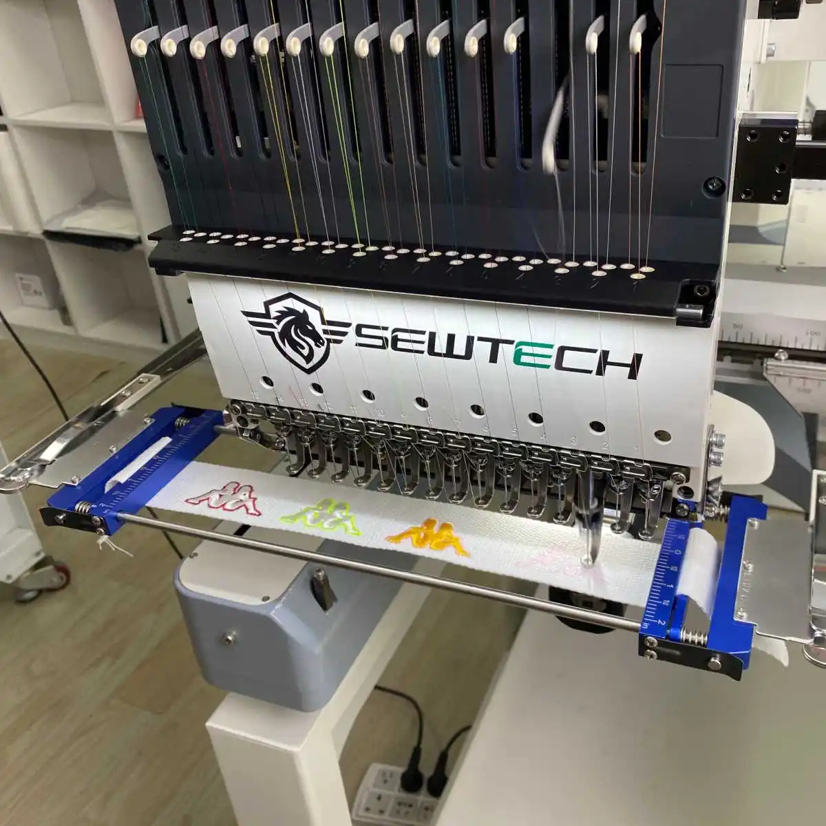 

Metal Belt Embroidery Hoop for Karate Belts, Dog Collars, Sashes, Garments Ricoma Creator EM1010 MT1501TC RCM SWD MT1502 CHT12