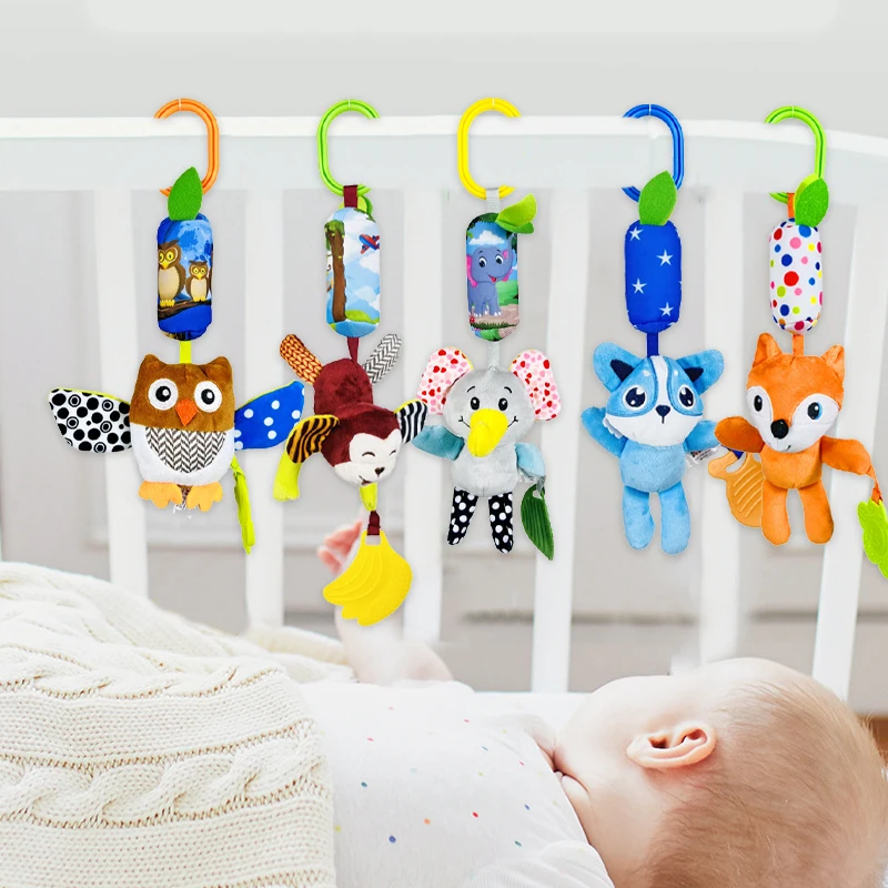 ของเล่นเด็กแบบใหม่ ตุ๊กตาผ้าเนื้อนุ่ม มีเสียงเขย่า จับถนัดมือ ของเล่นแขวน มีเสียงกรอบแกรบ ของเล่นเสริมพัฒนาการประสาทสัมผัส สำหรับเด็ก 0-24 เดือน ของเล่นกัดแทะ ของขวัญ