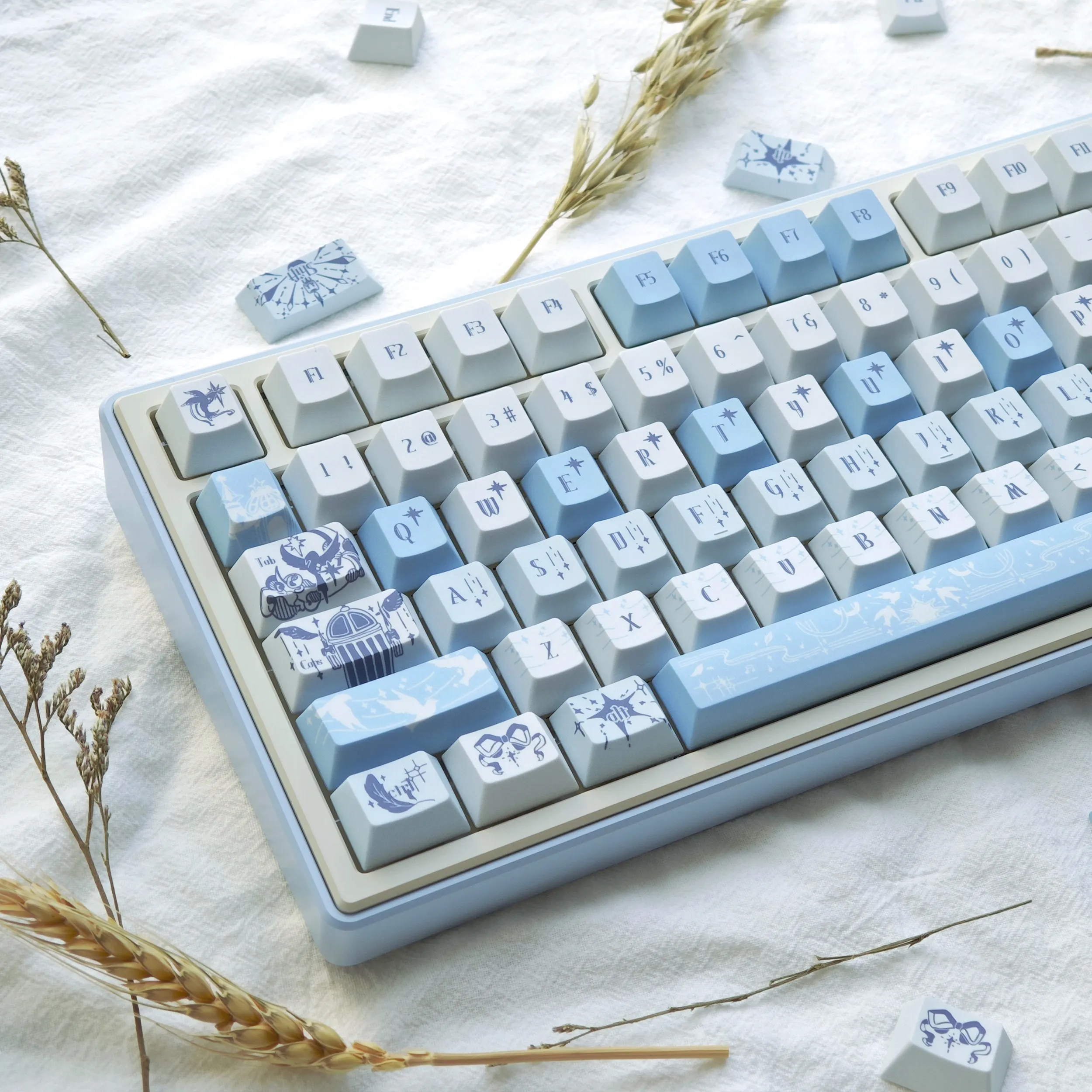 Blue White Spray Blue PBT Keycaps Cherry Profile Dye-Sublimation Custom Keycap Set for MX Mechanical Keyboards