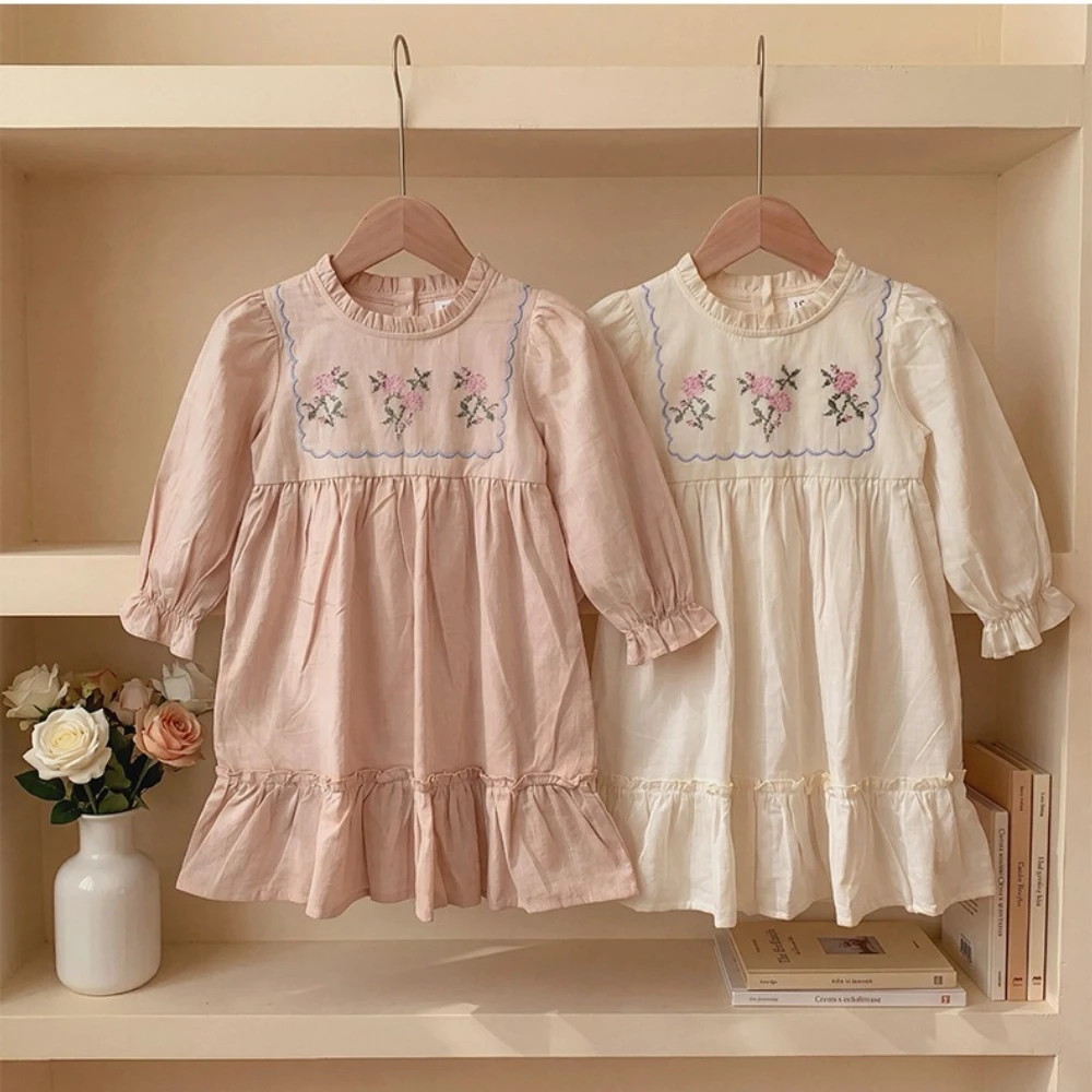 Bear Leader 2026 Spring and Autumn Children's Clothing Flower Embroidered Girls' Dresses Round Neck Long Sleeve Princess Dress