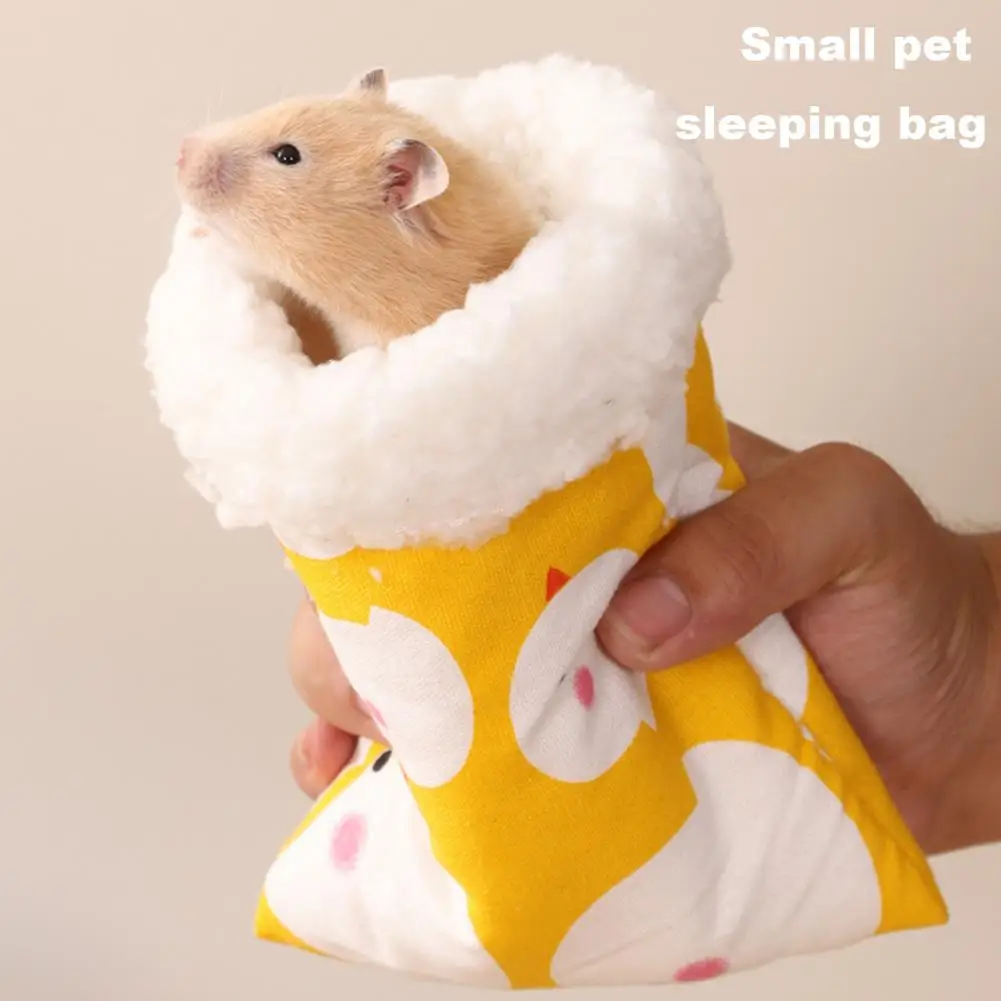 Hamster House Cartoon Design Hamster Bed For Autumn Winter Soft Comfortable Plush Guinea Pig Sleeping Bag Pet Accessories