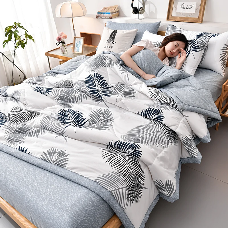 Soft Skin Friendly Summer Quilt Set or Single Quilts Lightweight Breathable Thin Comforter Sets Washable Single Double Blanket