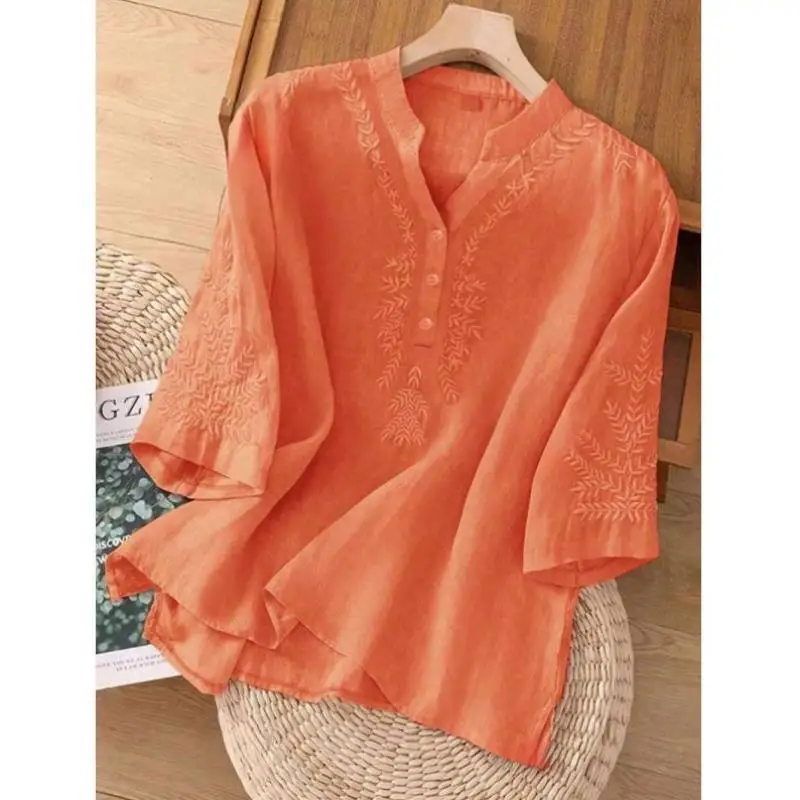 

Женская повседневная свободная футболка с асимметричной вышивкой, новая цветная футболка и комплект orts, осенний сезон, семь литров...