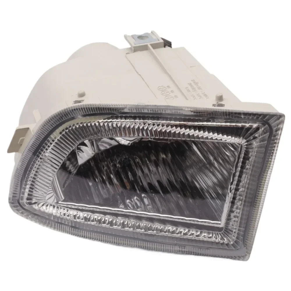

Genuine 26155-PA200 25150-PA200 Front Bumper Fog Light for Nissan Sunny N16 2.0 2005 2006 2007 2008 2009 China