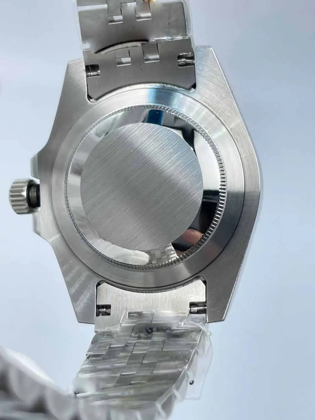 "Countdown Calendar Watch - 40mm, Left Hand, Waterproof Mechanical Movement"