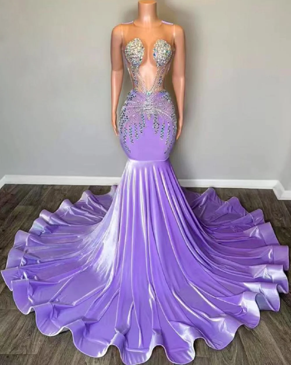 

Customized Lavender Prom Dresses For Black Girls Crystal Velvet Rhinestones Long Birthday Outfits Mermaid Party Gowns