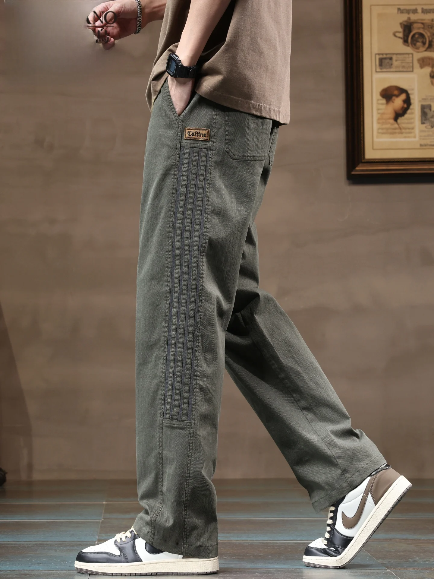 Calças Casuais Masculinas de Algodão Ice Silk, Novas para o Verão, Soltas, Retas, de Perna Larga, Estilo Esportivo e de Traba...