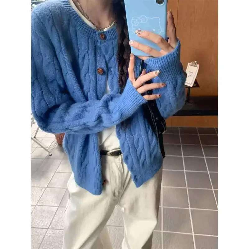 

Autumn and Winter New Blue Fried Dough Twists Knitted Cardigan Top for Female Summer Gentle Wear Short All Match Sweater