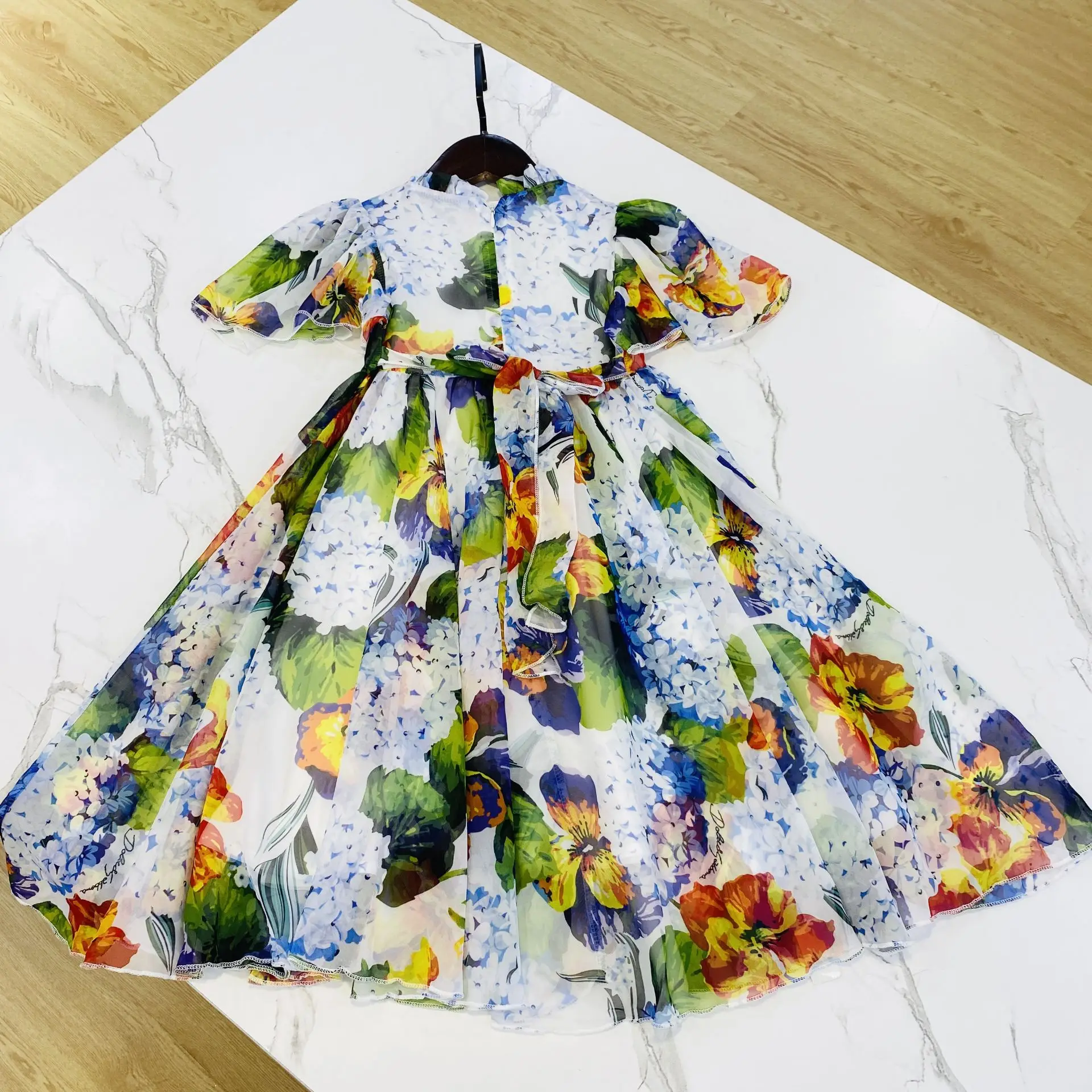 

2024 latest style girl clothes green flower dress big girl vacation dress floral printing kids dress