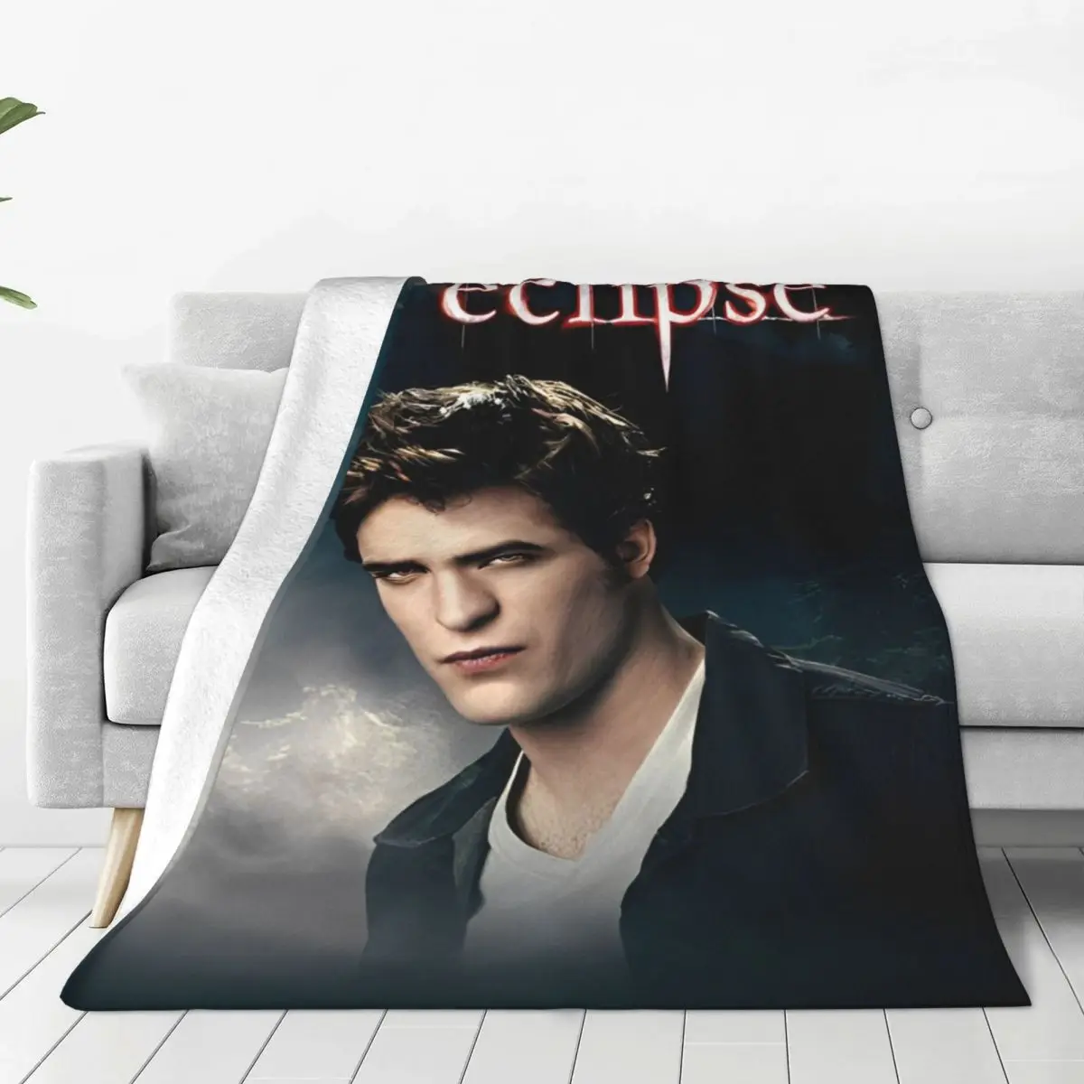 The Twilight Saga Eclipse Flannel Throw Blanket Edward Movie Blanket for Sofa Bedroom Lightweight Bed Rug